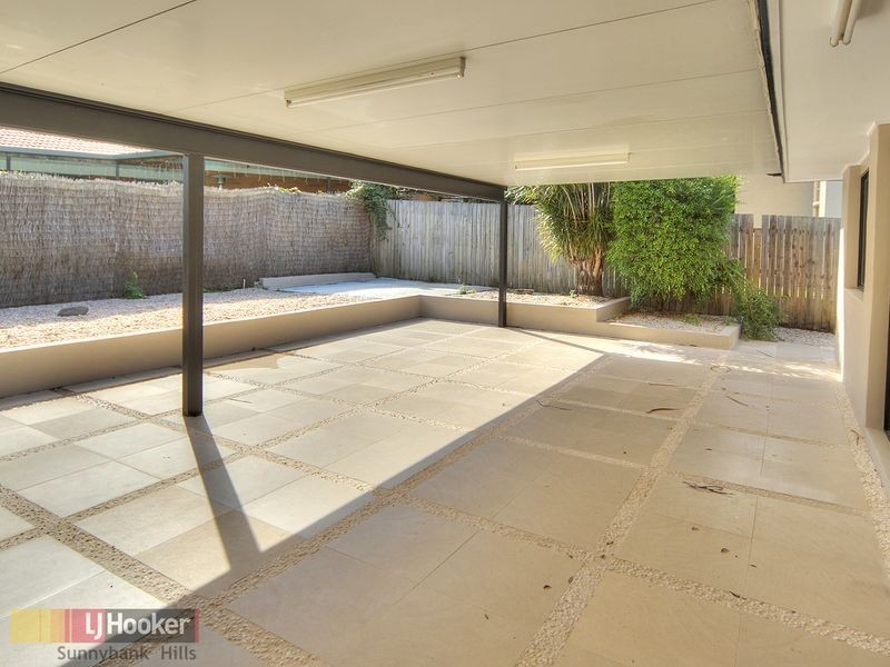28 Turnmill Street, Macgregor QLD 4109