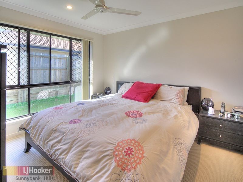 27 Reardon Street, Calamvale QLD 4116