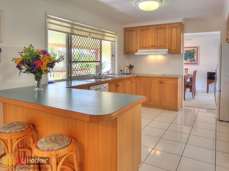25 Poets Place, Parkinson QLD 4115