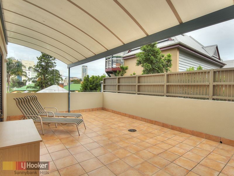 B1/26 Parish Street, Spring Hill QLD 4000