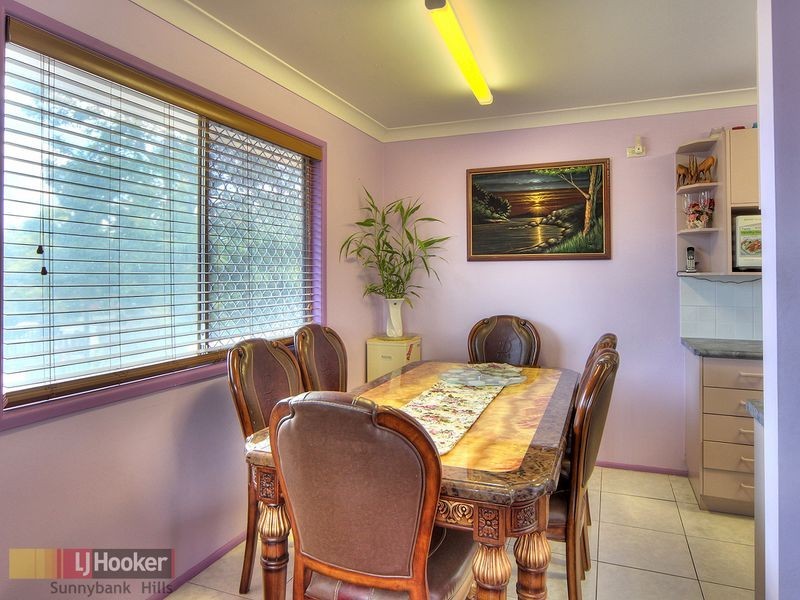 12 Ashton Street, Kingston QLD 4114