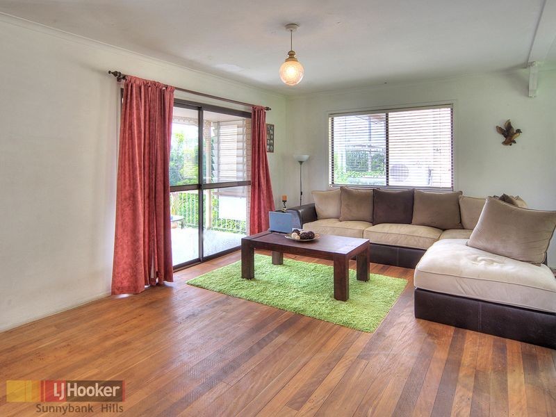 24 Gonzales Street, Macgregor QLD 4109