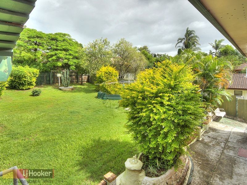 24 Gonzales Street, Macgregor QLD 4109