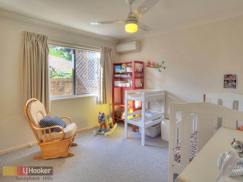 10 Umbel Place, Calamvale QLD 4116