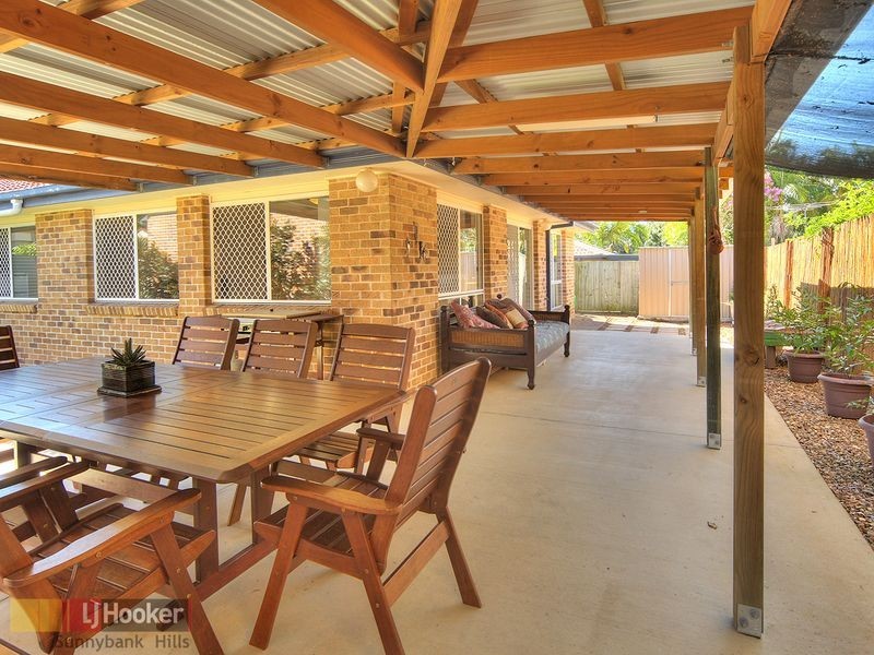 10 Umbel Place, Calamvale QLD 4116
