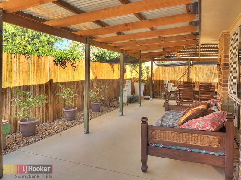 10 Umbel Place, Calamvale QLD 4116