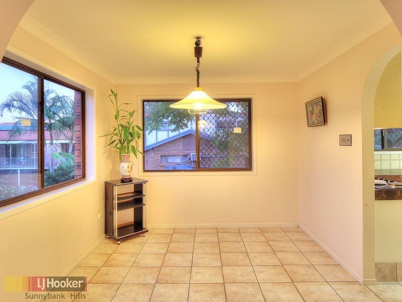 18 Firelight Street, Sunnybank Hills QLD 4109