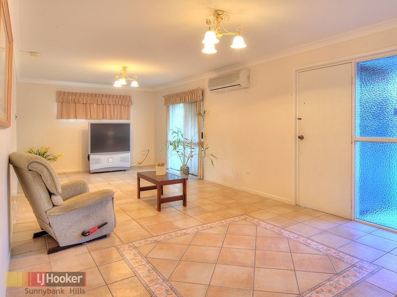 18 Firelight Street, Sunnybank Hills QLD 4109