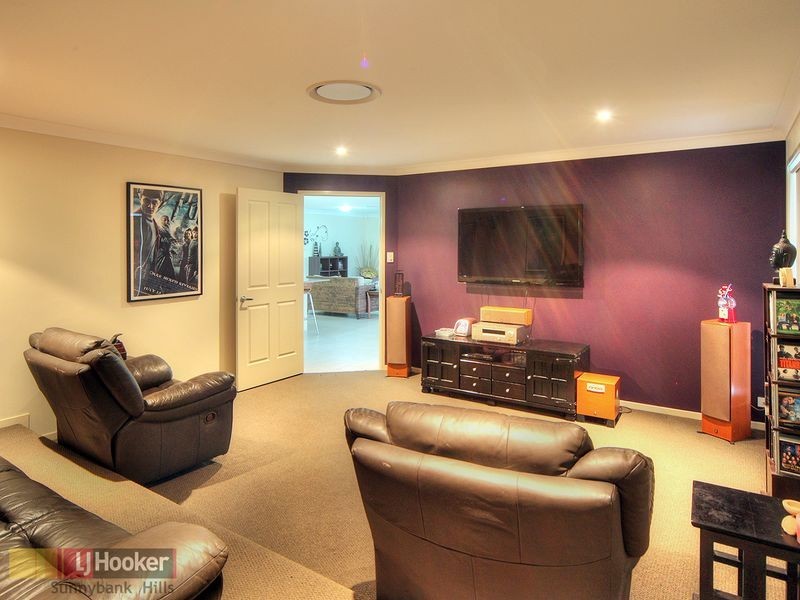 49 Morialta Place, Parkinson QLD 4115