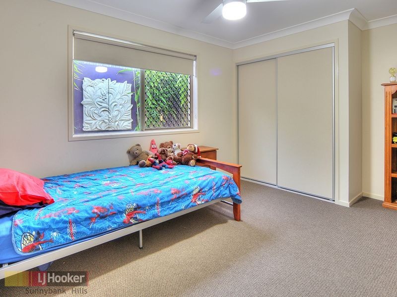 49 Morialta Place, Parkinson QLD 4115