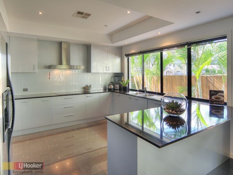 36 Riverina Street, Calamvale QLD 4116