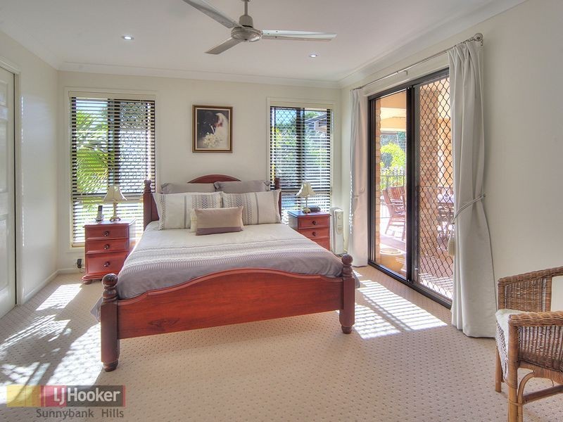 4 Glenelg Place, Parkinson QLD 4115