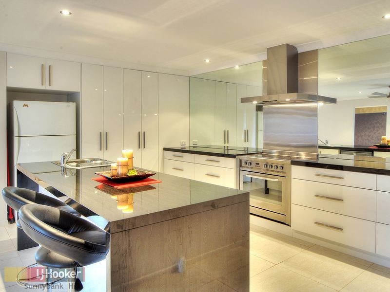 16 Crestone Place, Algester QLD 4115