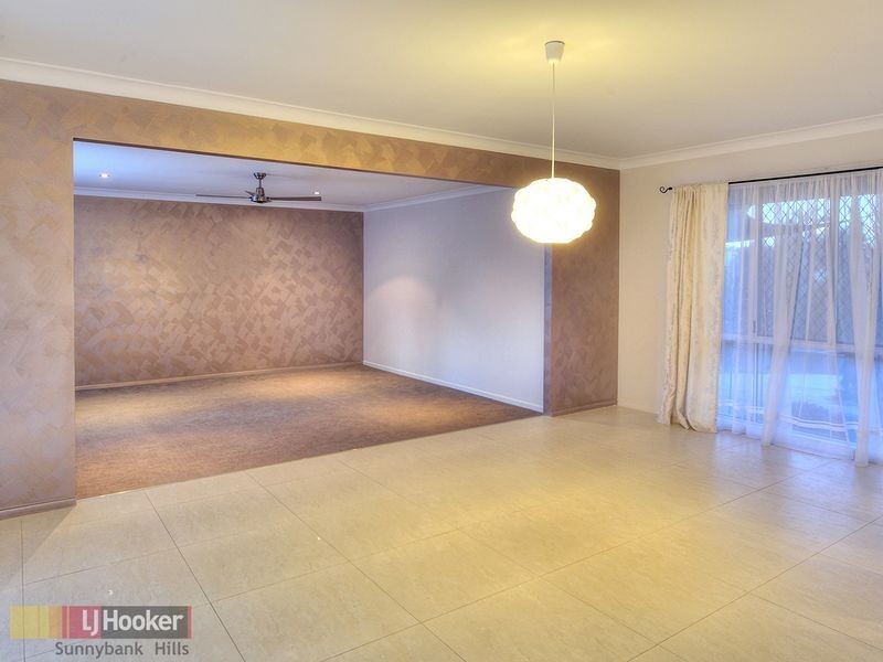 16 Crestone Place, Algester QLD 4115