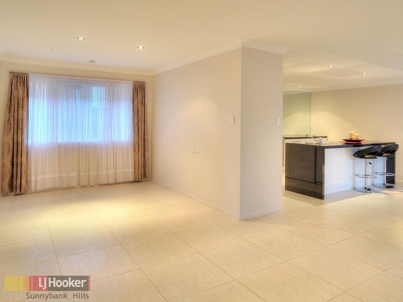 16 Crestone Place, Algester QLD 4115