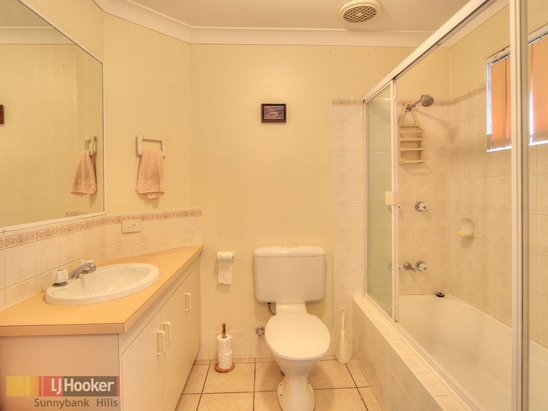 21 Benbek Circuit, Sunnybank Hills QLD 4109