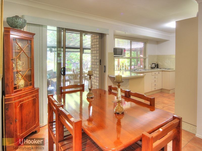 5 Williams Way, Calamvale QLD 4116