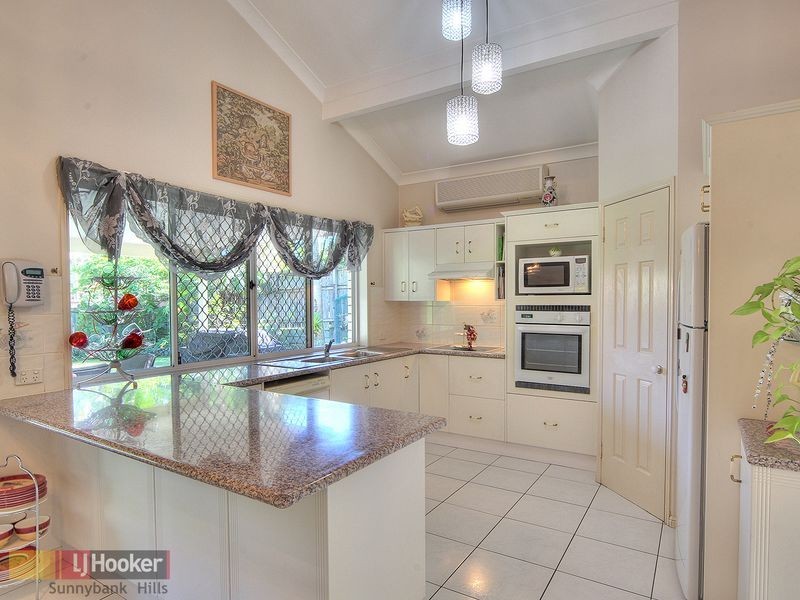 21 Lakewood Avenue, Parkinson QLD 4115
