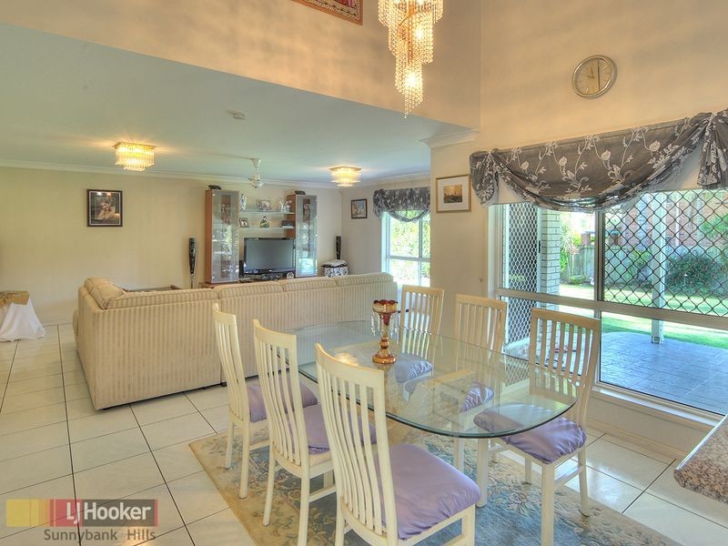 21 Lakewood Avenue, Parkinson QLD 4115