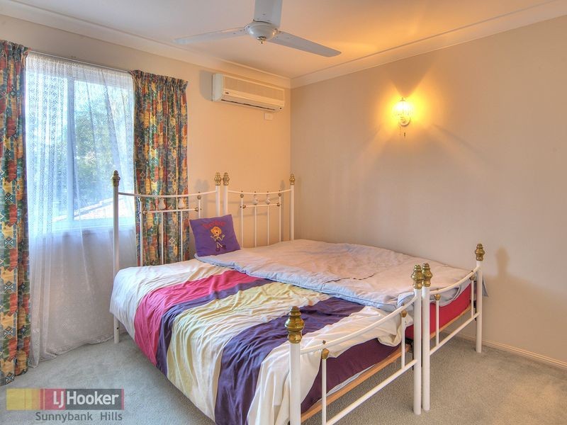 21 Lakewood Avenue, Parkinson QLD 4115