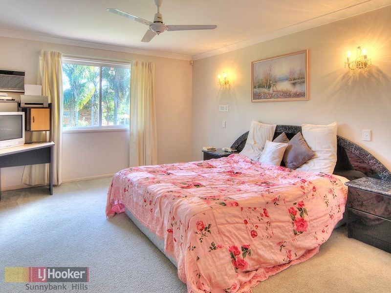 21 Lakewood Avenue, Parkinson QLD 4115