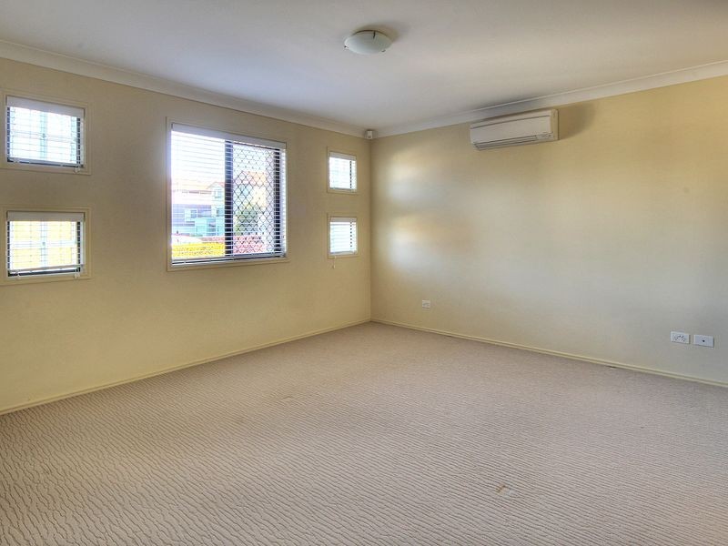 20 Coneybeer Place, Eight Mile Plains QLD 4113