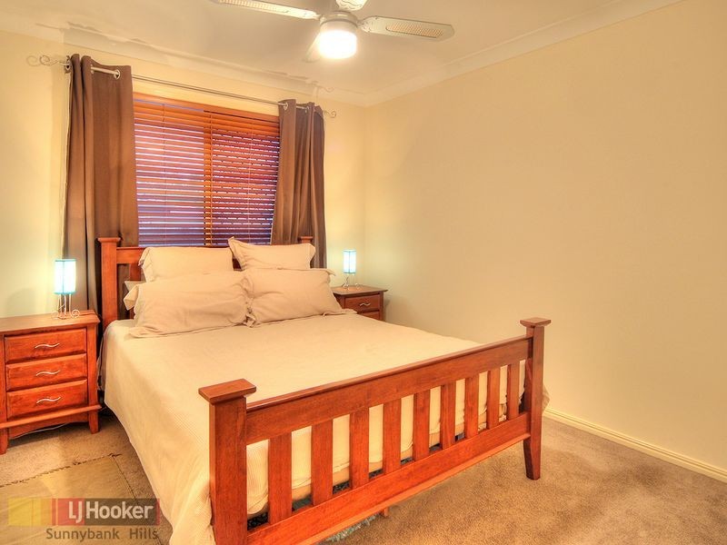 7 Barrington Place, Parkinson QLD 4115