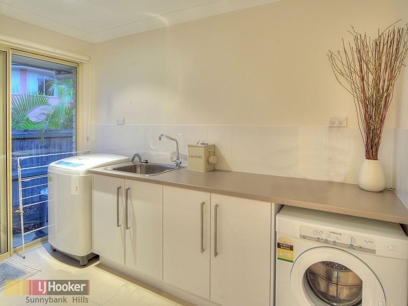 7 Barrington Place, Parkinson QLD 4115