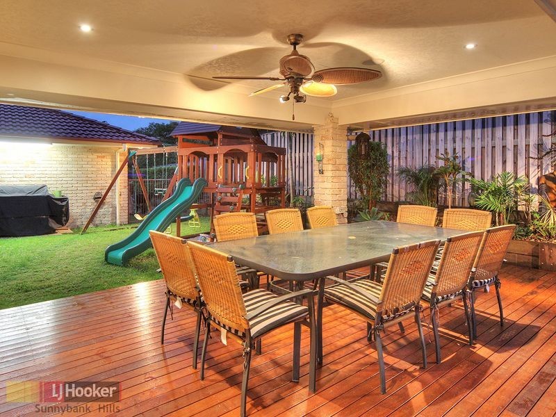 7 Barrington Place, Parkinson QLD 4115