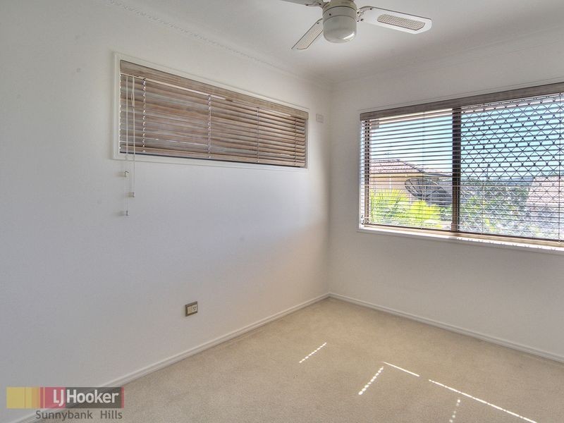 30 Fleetwood Street, Macgregor QLD 4109