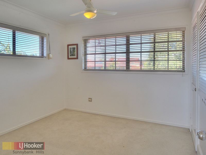 30 Fleetwood Street, Macgregor QLD 4109