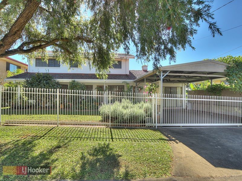 30 Fleetwood Street, Macgregor QLD 4109