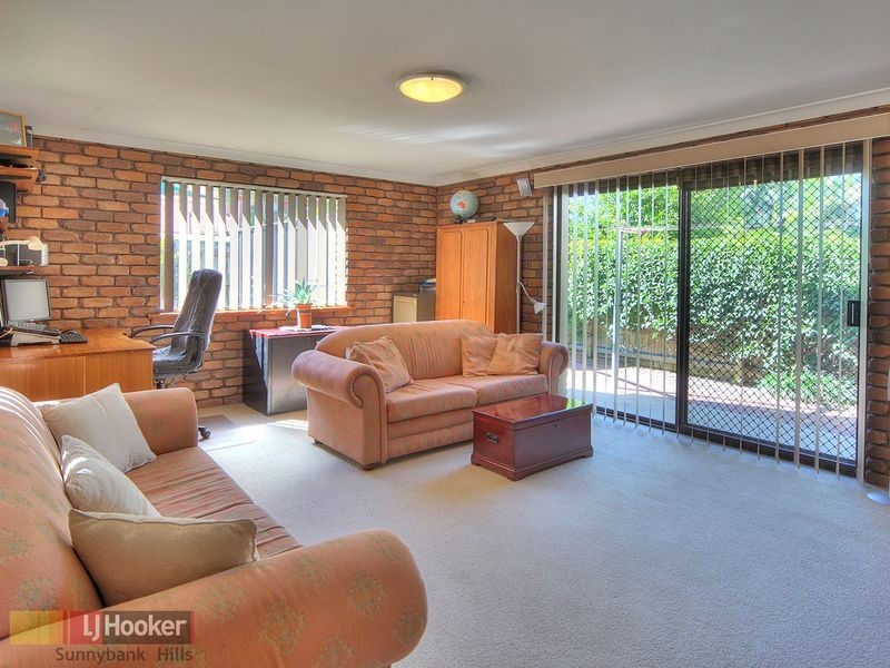 15 Firelight Street, Sunnybank Hills QLD 4109