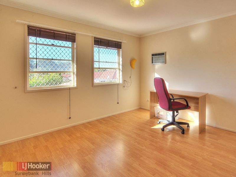22 Eden Elm Street, Calamvale QLD 4116