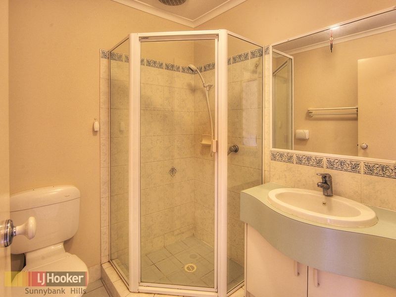 22 Eden Elm Street, Calamvale QLD 4116
