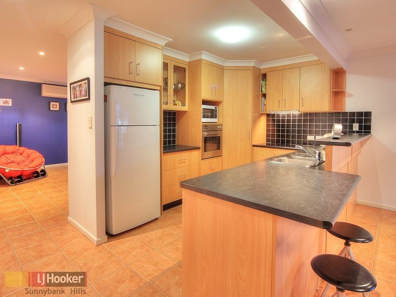 4 Heathfield Street, Eight Mile Plains QLD 4113