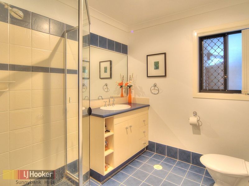 4 Heathfield Street, Eight Mile Plains QLD 4113