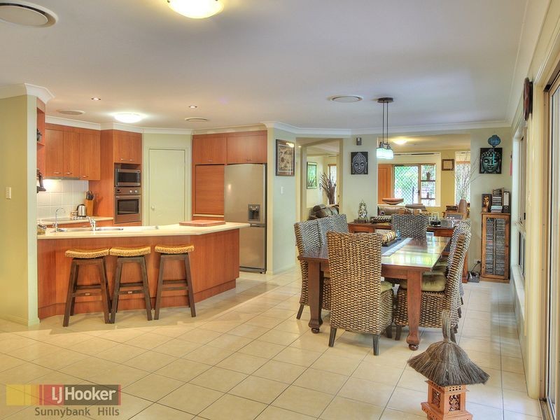 4 Bunya Court, Parkinson QLD 4115
