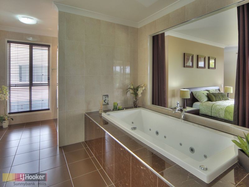 44 Ellendale Circuit, Eight Mile Plains QLD 4113