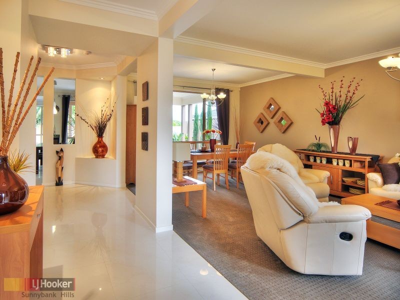 44 Ellendale Circuit, Eight Mile Plains QLD 4113