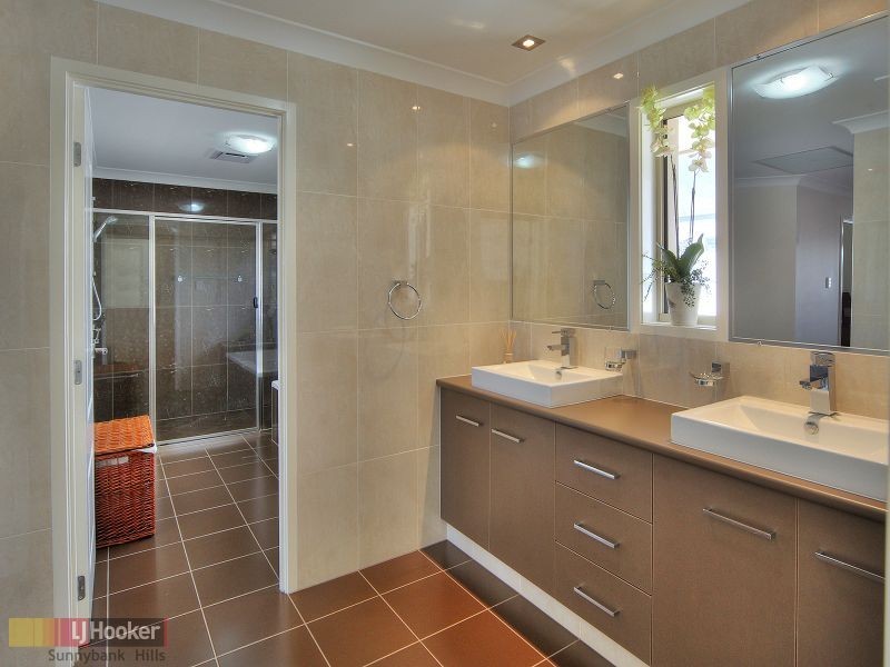 44 Ellendale Circuit, Eight Mile Plains QLD 4113