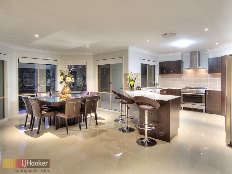 15 Hatia Place, Kuraby QLD 4112