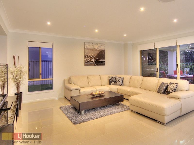 15 Hatia Place, Kuraby QLD 4112