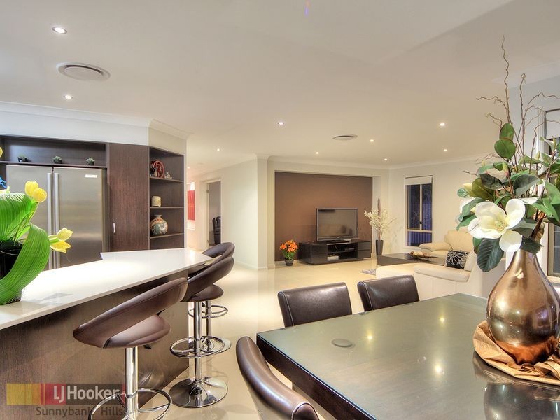 15 Hatia Place, Kuraby QLD 4112