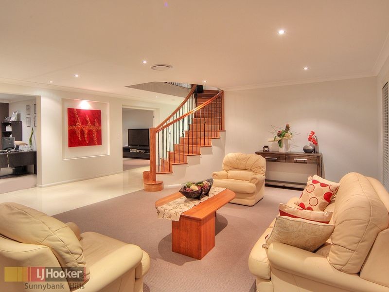 15 Hatia Place, Kuraby QLD 4112