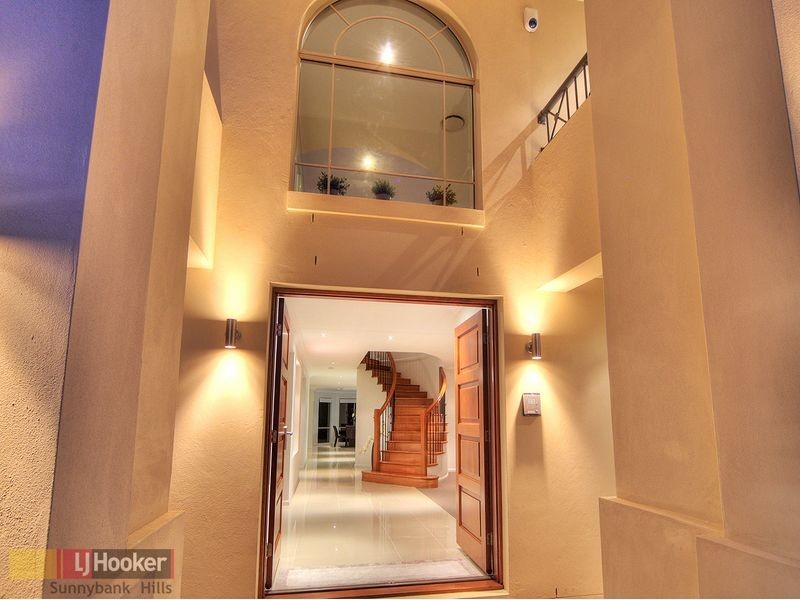15 Hatia Place, Kuraby QLD 4112