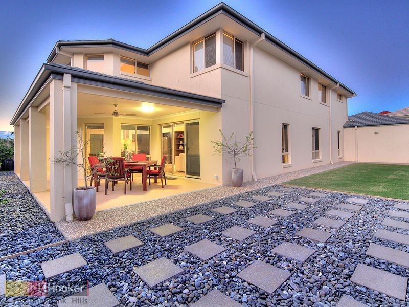 15 Hatia Place, Kuraby QLD 4112