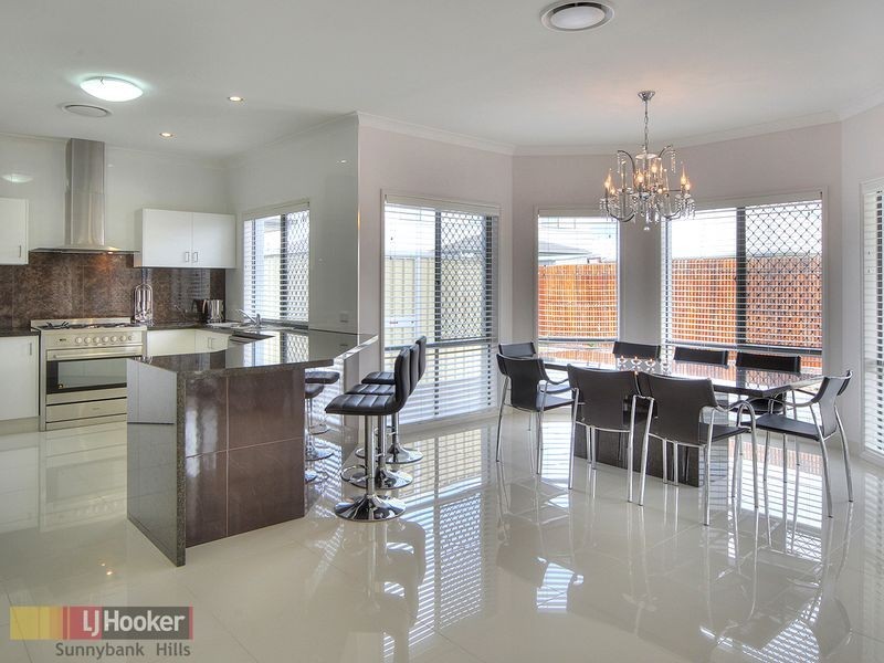 21 Rolfe Circuit, Underwood QLD 4119