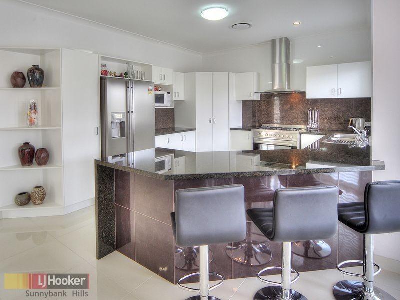 21 Rolfe Circuit, Underwood QLD 4119