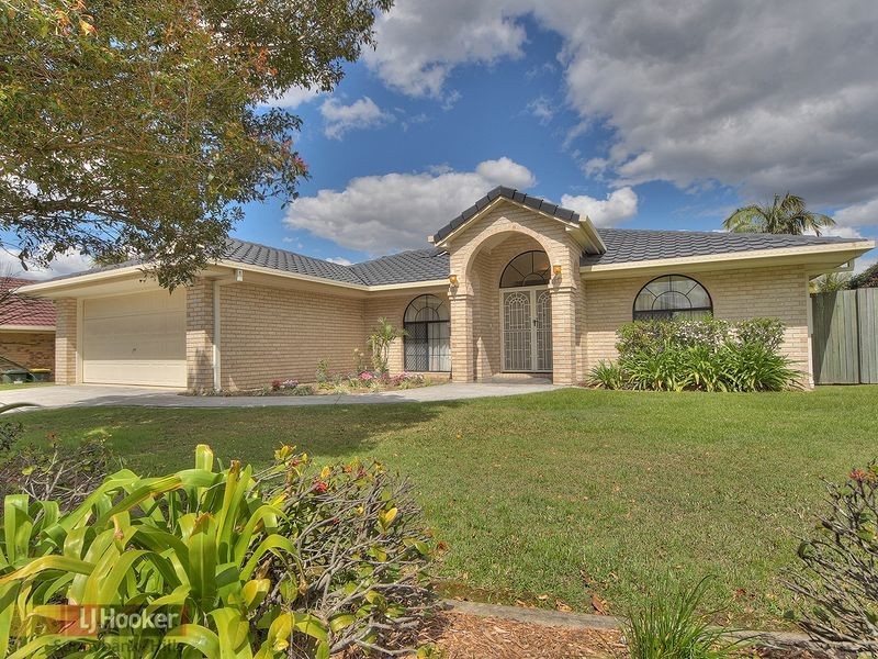 8 Chestnut Place, Calamvale QLD 4116